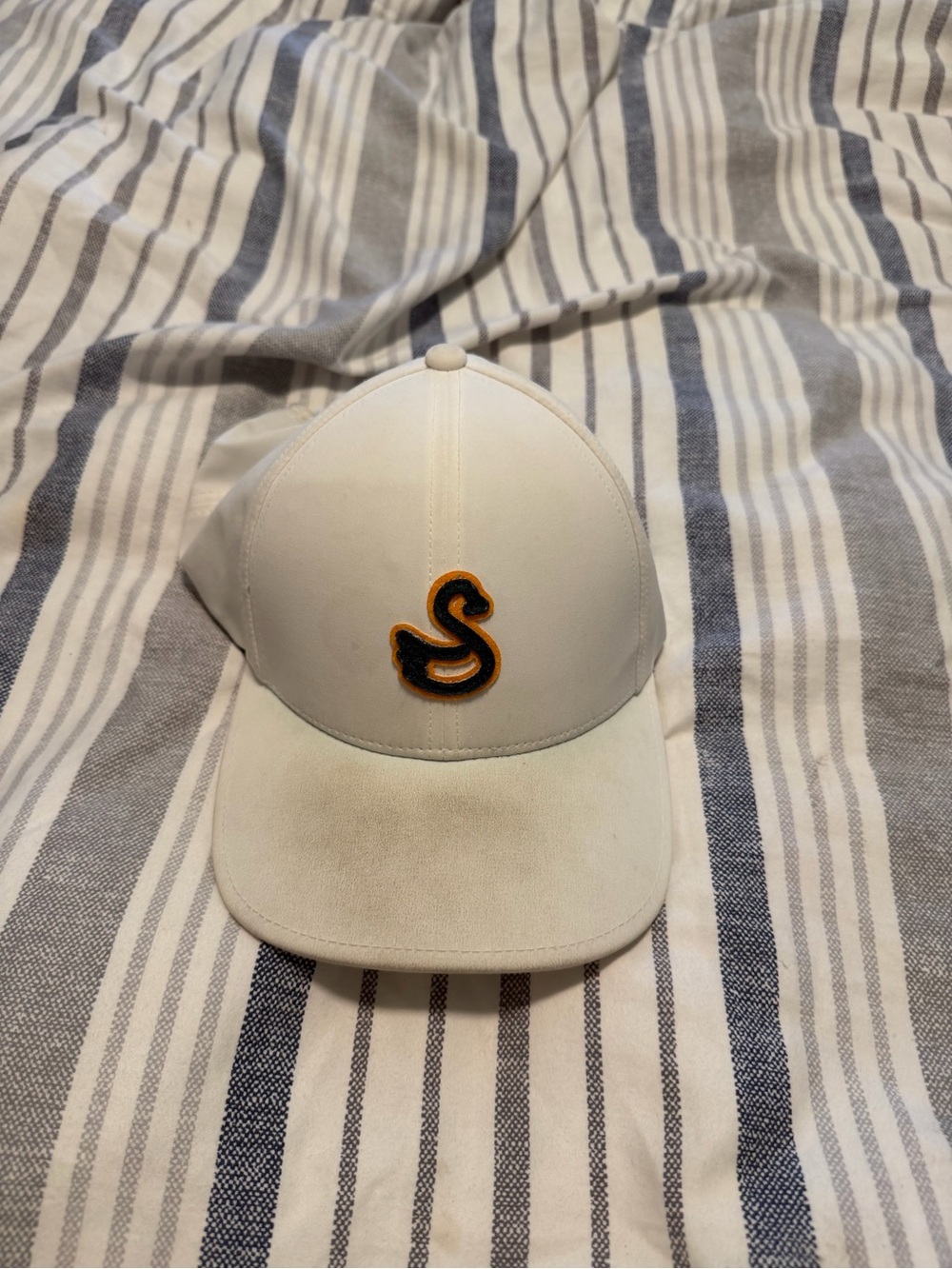 White Swannies Golf Har with Green & Gold 'S' Patch Masters Edition